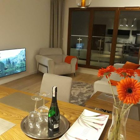 Ekskluzywny apartament z widokiem na morze, 5km do centrum Sopotu 4km do Orłowa Gdynia Zewnętrze zdjęcie